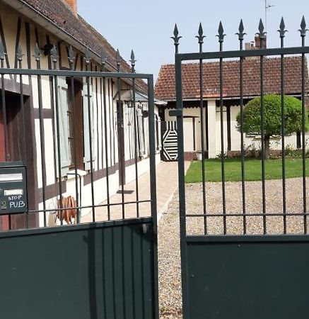 Chez Josie, Gite Independant, Jardin Prive, Calme, Parking Gratuit, Francheville (Eure) Exterior photo